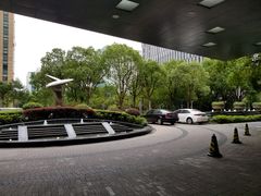 -上海漕河泾万丽酒店