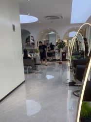 -吉艺心专业美发造型