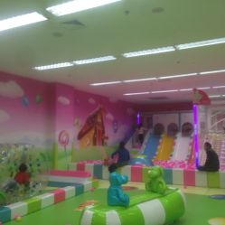 -孩子王童乐园(苏州吴中万达店)