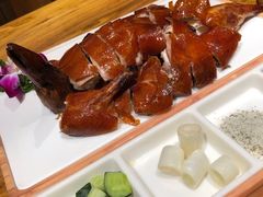 宜良脆皮小刀鸭-老滇山寨•云南特色菜•地方菜•民族风情歌舞表演(金碧店)