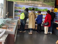 -万记麻辣烫国展总店