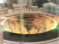 -三人行骨头王火锅(长寿店)