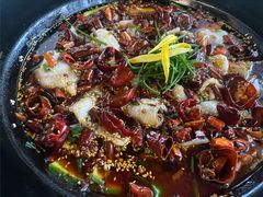-渔语鱼新川菜Bistro(万象天地店)
