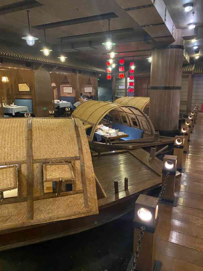 老船坞水上餐厅(亚洲大酒店 东四十条店)