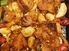 东镇老味道烤鸡块-老东镇啤酒屋海鲜加工·蒸汽海鲜·海鲜烧烤(台东店)