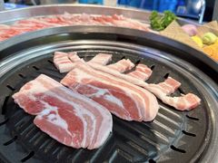 -哈哈碳都·牛肋条无限自助烤肉(台江万达店)