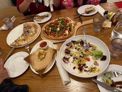 -城市大道红炉披萨烘焙坊