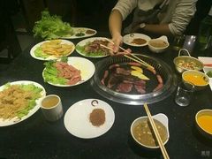 -合易泓烤肉•首创生椰大油边(宁山路店)