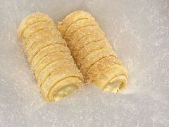 榴莲酥卷-小大董·烤鸭(凤凰汇店)