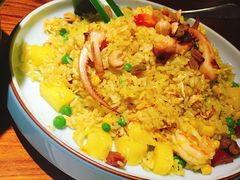 菠萝炒饭-默加东南亚美食(大宁音乐广场店)