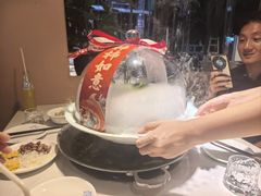 -爱你您·自家鱼塘·活水喷泉鱼火锅(八里店)