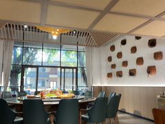 -汤锅大王(新平曹苏黄牛汤锅有限公司)