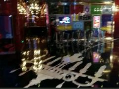 -百威KTV(恒福路店)