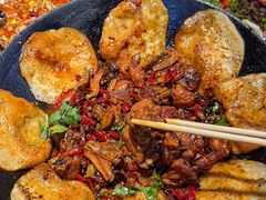 -百味地锅鸡(二店·财校分店)