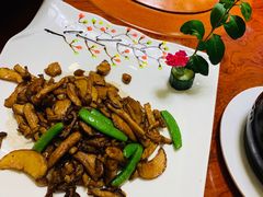 -江南大酒店·地道正宗有锅气的江西菜(中华北大街店)