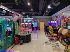 -嘻哈欢乐场(华宇广场店)