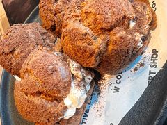 -W COLLECTIVE  DESSERT SHOP