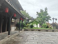 -鲁镇
