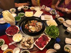 -乳仔牛牦牛汤锅 烤羊排(松潘古城店)