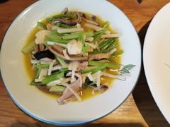 -永安鱼庄·镇江菜(三店纬五路店)