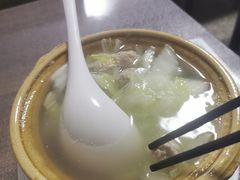 砂锅丸子-友谊餐馆(永安路店)