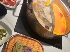 -椰子湾·海南火锅·糟粕醋·椰子鸡(正大广场店)