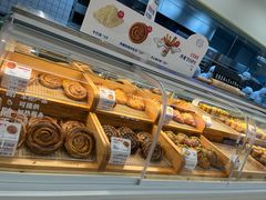 -红星前进面包牛奶公司(君太店)