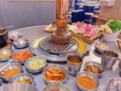 -GOGIYA·咕叽吖韩国传统烤肉店(东方新天地店)