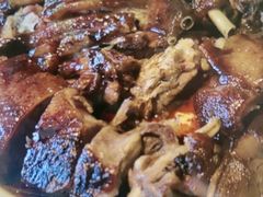 -八府香鸭·啫啫煲(华山路店)