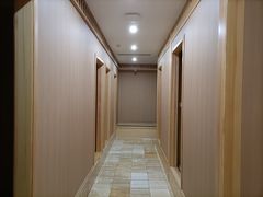 -碧中海汤泉汗蒸酒店