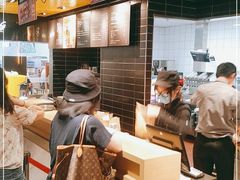 -麦当劳(中山公园龙之梦店)