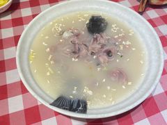 菊花浸鲫鱼-龙桥私厨·姜花菊花过桥鱼·顺德菜(容桂店)