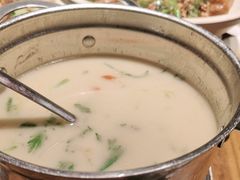 -爱碗亭·鲜炒湖南菜(壹城中心店)