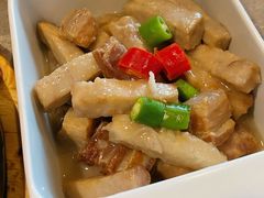 芋头烧肉-半山腰·云南菜(侨福芳草地店)