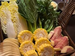 -芸鲜季·云南野生菌餐厅· 云南风物味研社(闵行店)