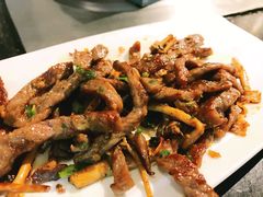 葱爆牛柳-航海家主题铁板烧(凤凰城店)