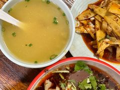 -朱大嘴肥肠血旺(福字街店)