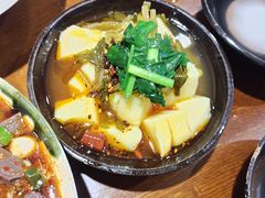 -蓝田九大碗民俗食府(蓝田店)