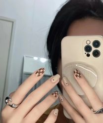 -H12 STAR日式美甲美睫专门店