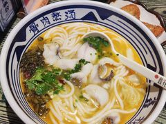 -老妈米线(港龙店)