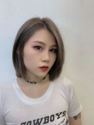 点击看大图 -V8潮牌·接发烫染连锁