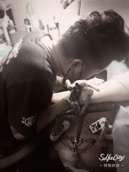 -越域刺青