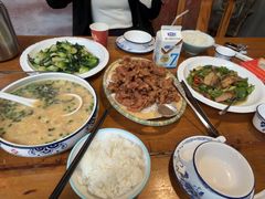 -旺角小渔村·海肠捞饭开创者(环山路店)