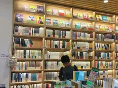 -猫的天空之城概念书店(景德镇陶溪川店)