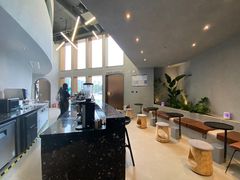 -HUG·拥抱咖啡(郑州宝龙广场店)