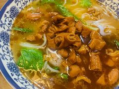 -何太太馄饨面铺(大浒东苑店)