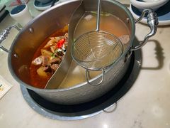 -左庭右院鲜牛肉火锅(浦江欢乐颂店)