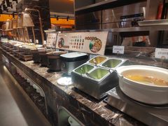 -黑金·寻焰自助百汇·烤肉·火锅(中街店)