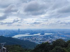 -紫金山山顶公园