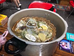 -蚝堡海鲜·威海菜·海肠捞饭·烧烤·亚洲吃蚝公司(幸福门店)